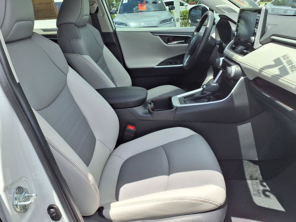 Used 2022 Toyota RAV4 SUV
