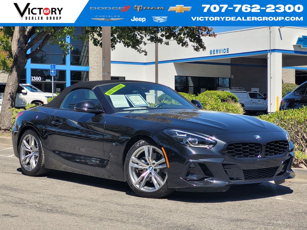 2025 BMW Z4 sDrive30i RWD