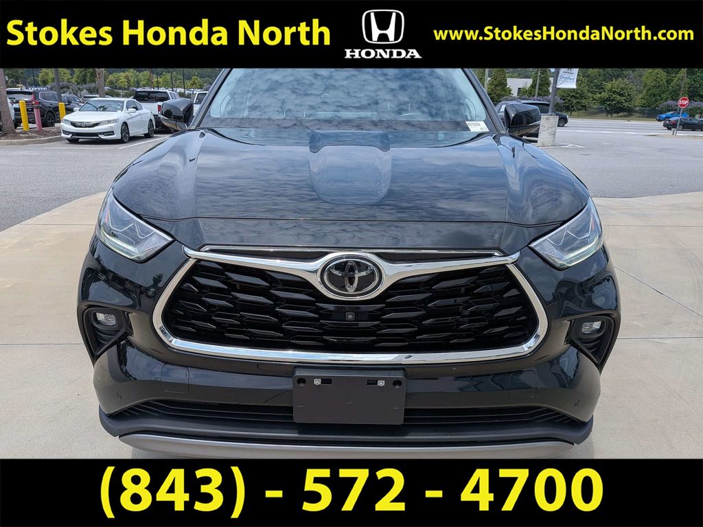 2023 Toyota Highlander Platinum Black at Jones Ford