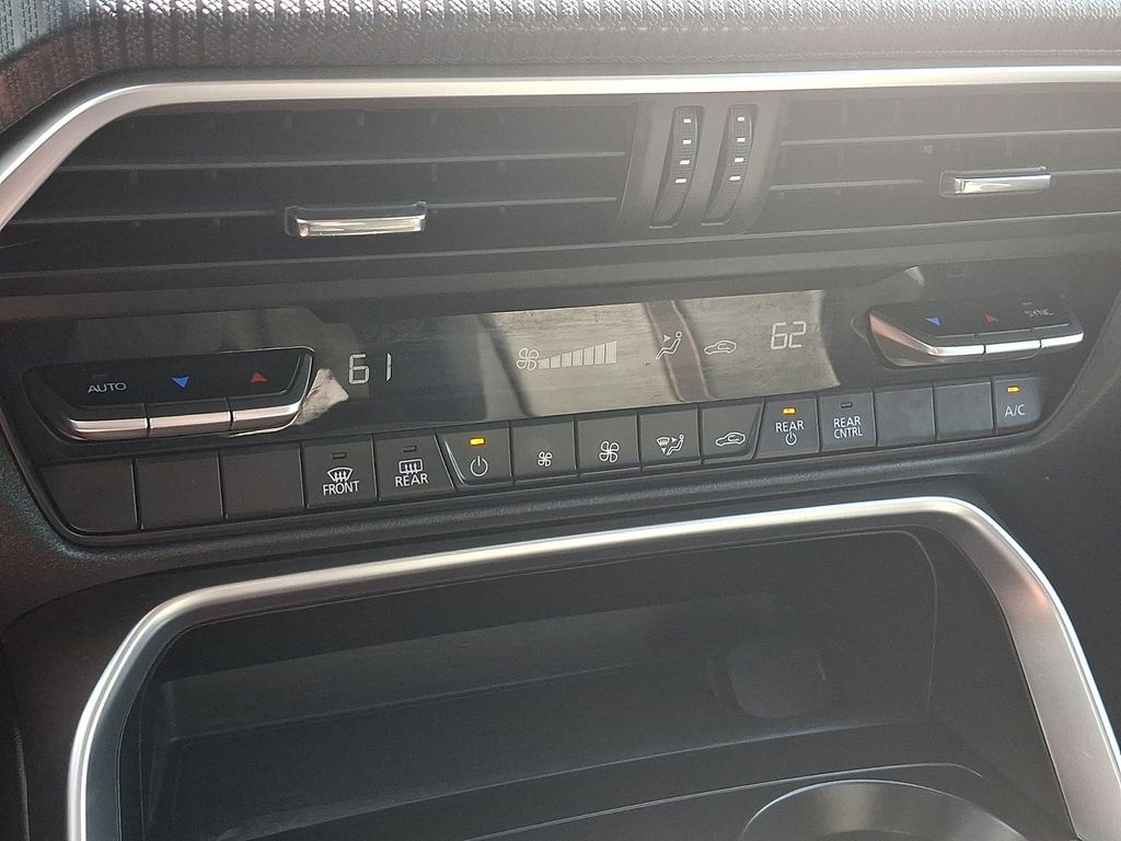 2025 Mazda CX-90 3.3 Turbo Select White at South Hills Kia