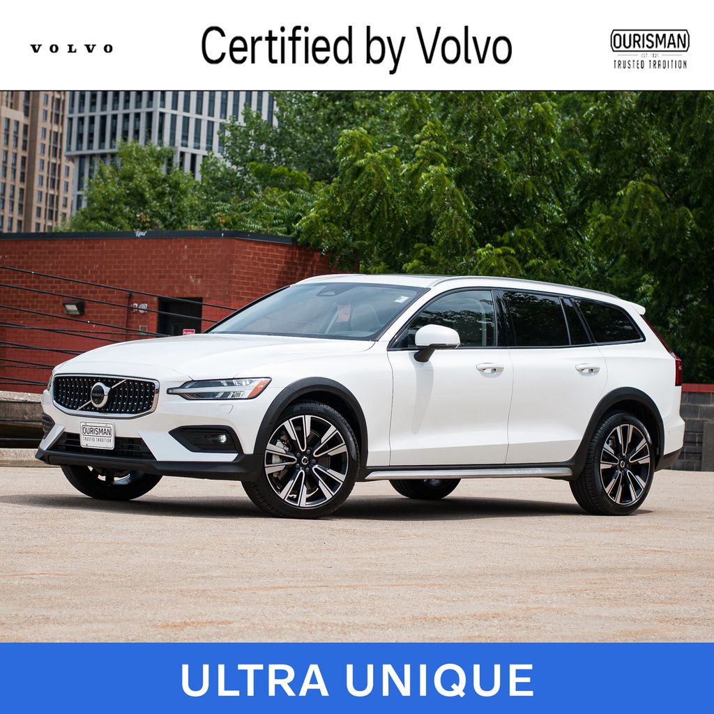 Crystal White Pearl 2026 Volvo V60 Wagon All-Wheel Drive Automatic