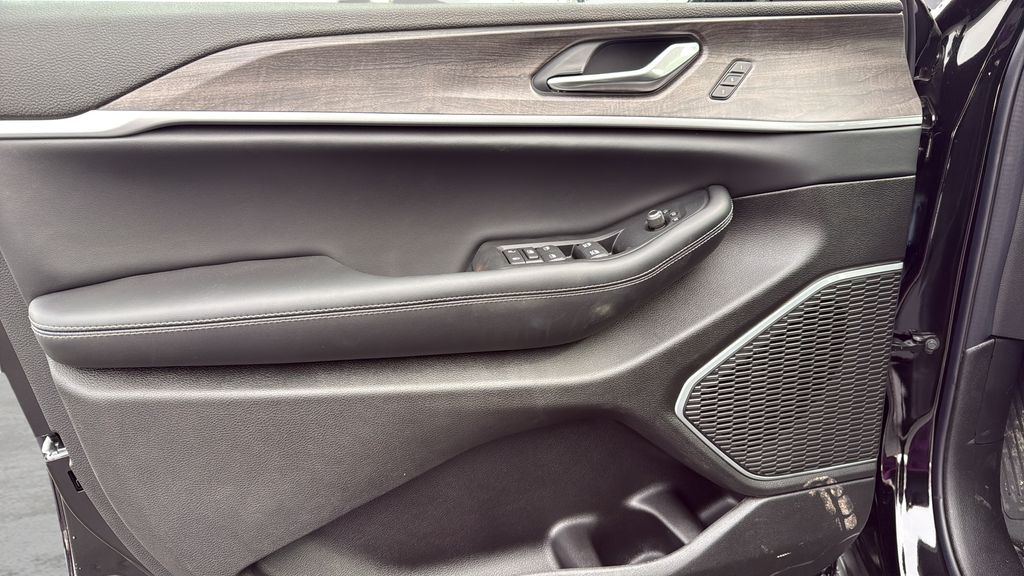 2026 Jeep Grand Cherokee L