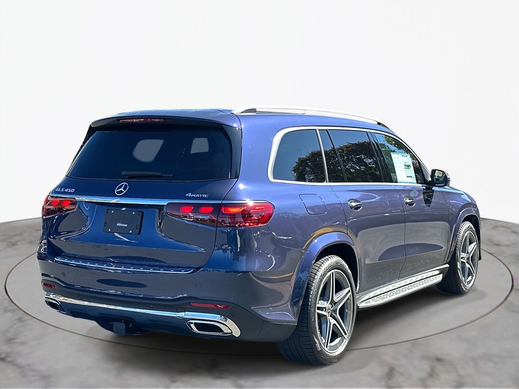 Thumbnail: 2026 Mercedes-Benz GLS - 4