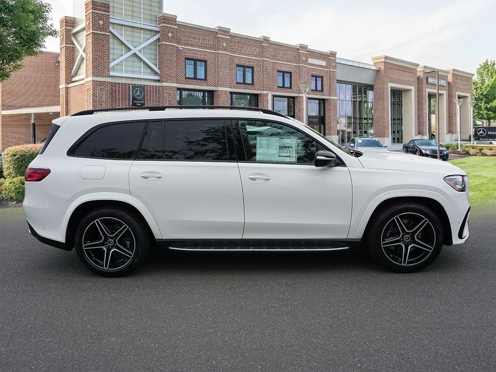 2025 Mercedes-Benz GLS 450 4MATIC 6