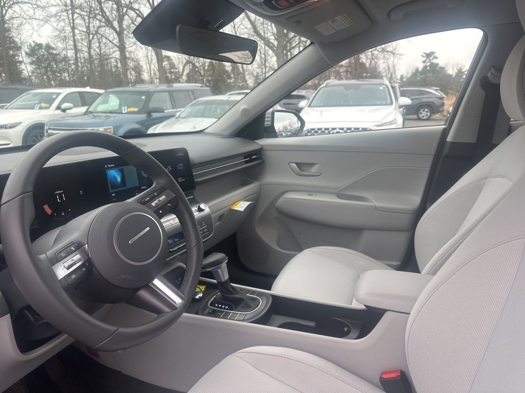 Certified Used 2025 Gray Hyundai SEL image 8