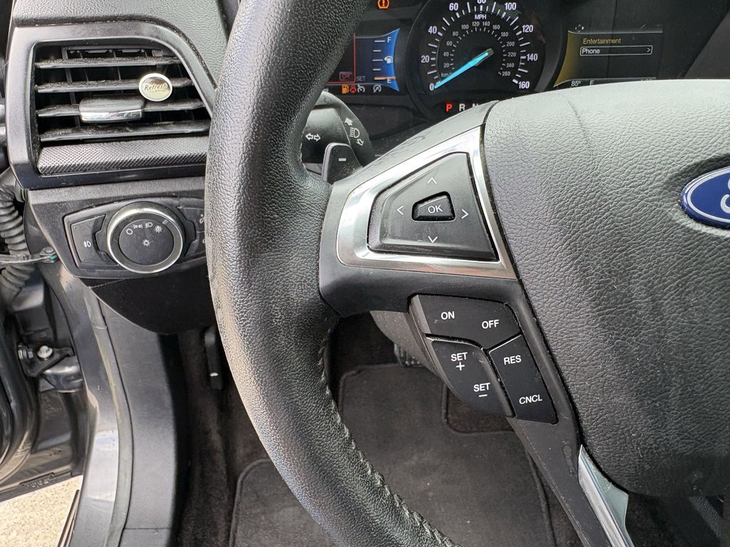 2018 Ford Fusion SE Gray at Community Honda