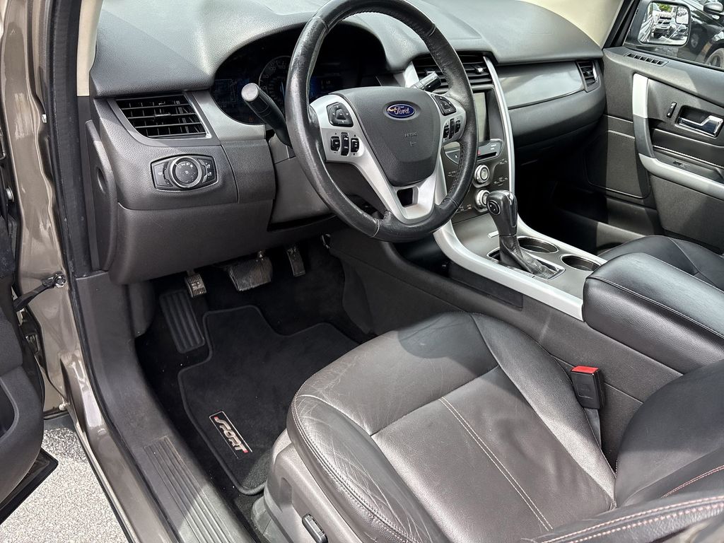 2013 Ford Edge SEL photo