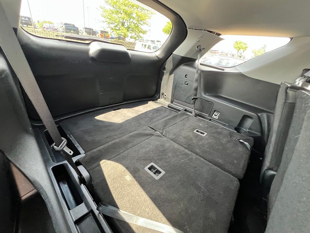 Used 2024 Ford Explorer SUV