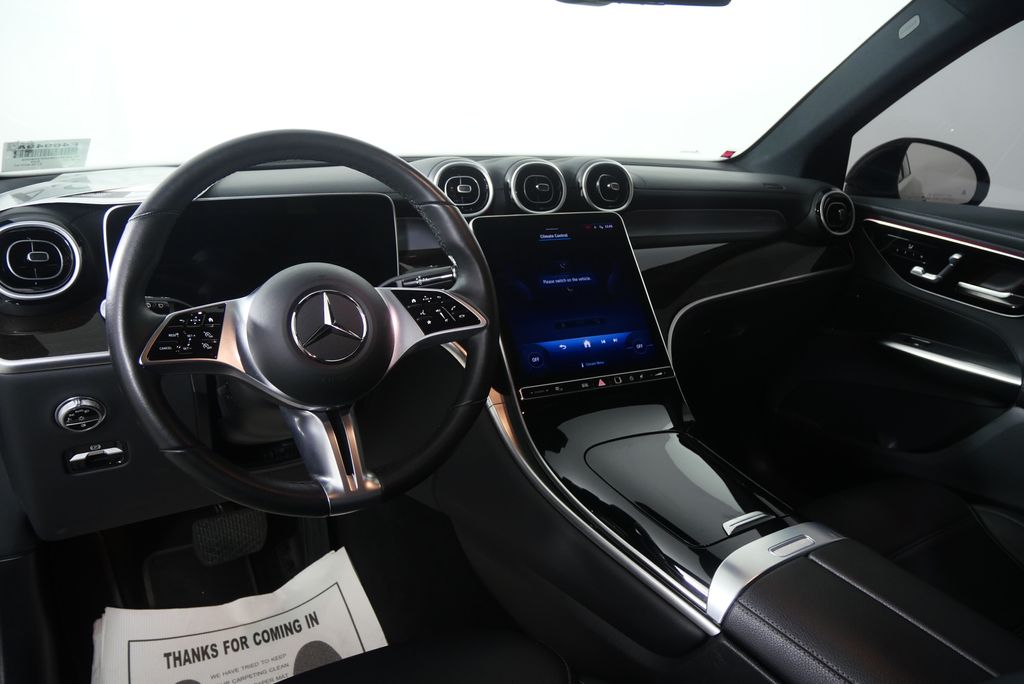 Thumbnail: 2024 Mercedes-Benz GLC - 15