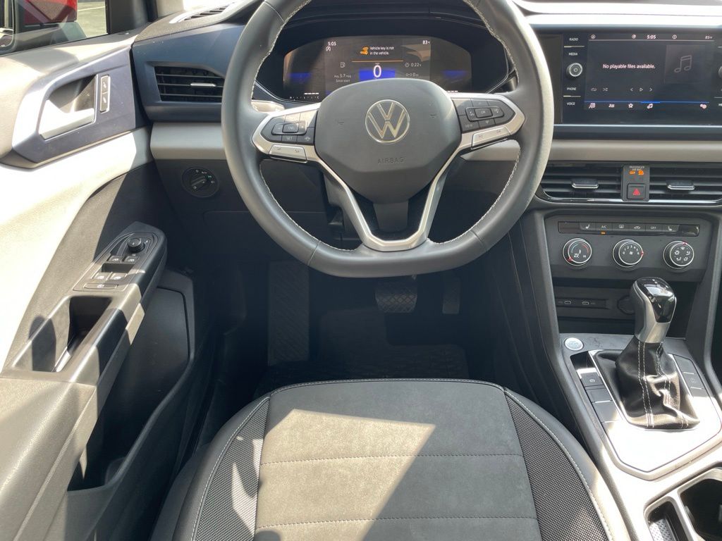 Used Car 2022 Volkswagen Taos  1.5t Se For Sale Under $20,000 In Georgetown, Texas