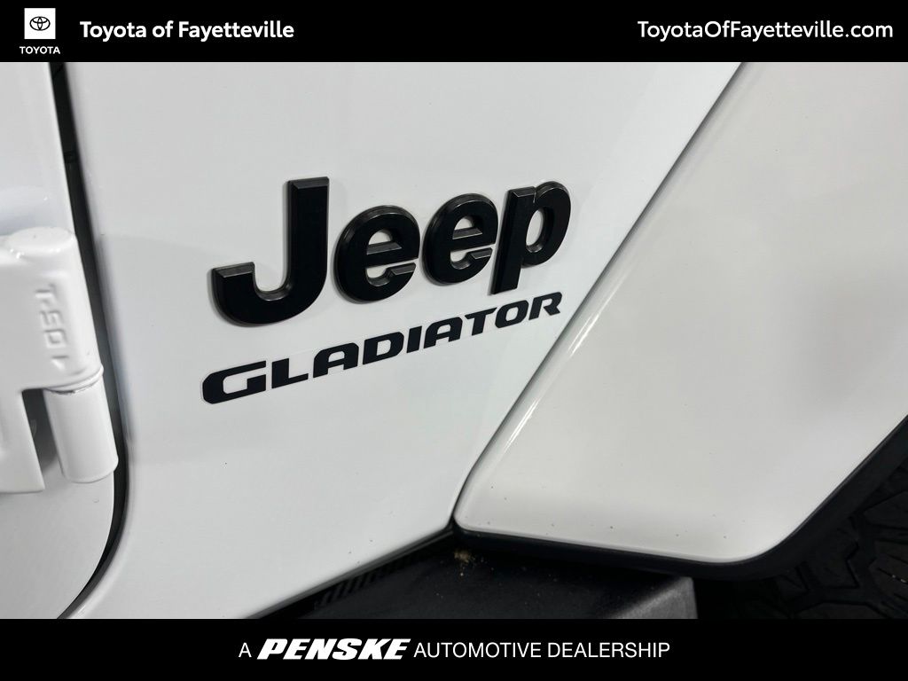 Thumbnail: 2020 Jeep Gladiator - 21