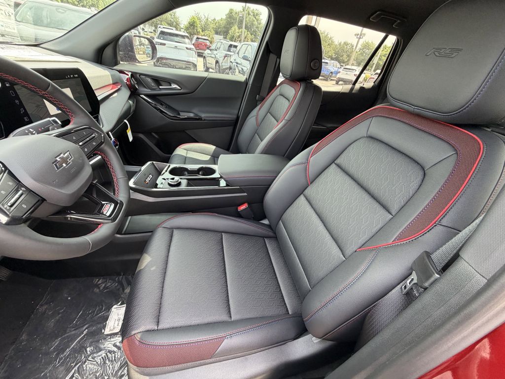 new 2026 Chevrolet Equinox car, priced at $31,795