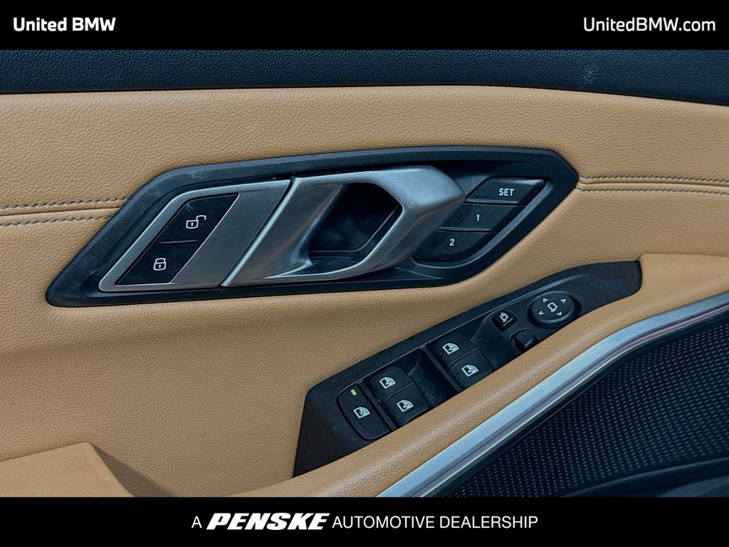 Thumbnail: 2020 BMW 3 Series - 3