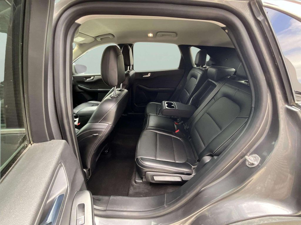 Certified Used 2024 Gray Ford Platinum image 18