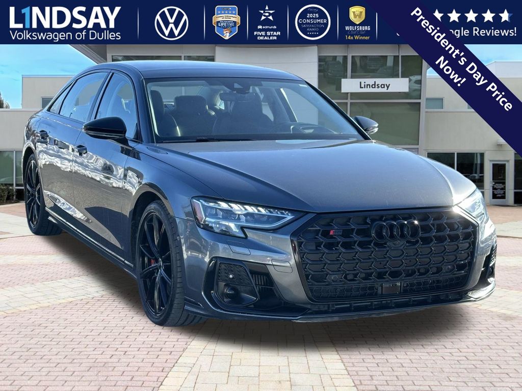 2023 Audi S8 4.0T quattro