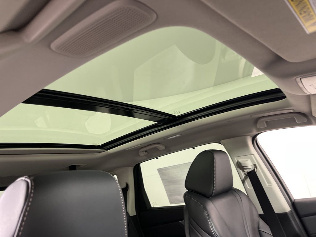 Thumbnail: 2026 Acura MDX - 12