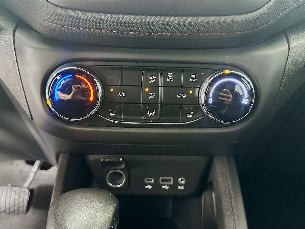 Thumbnail: 2022 Chevrolet TrailBlazer - 15