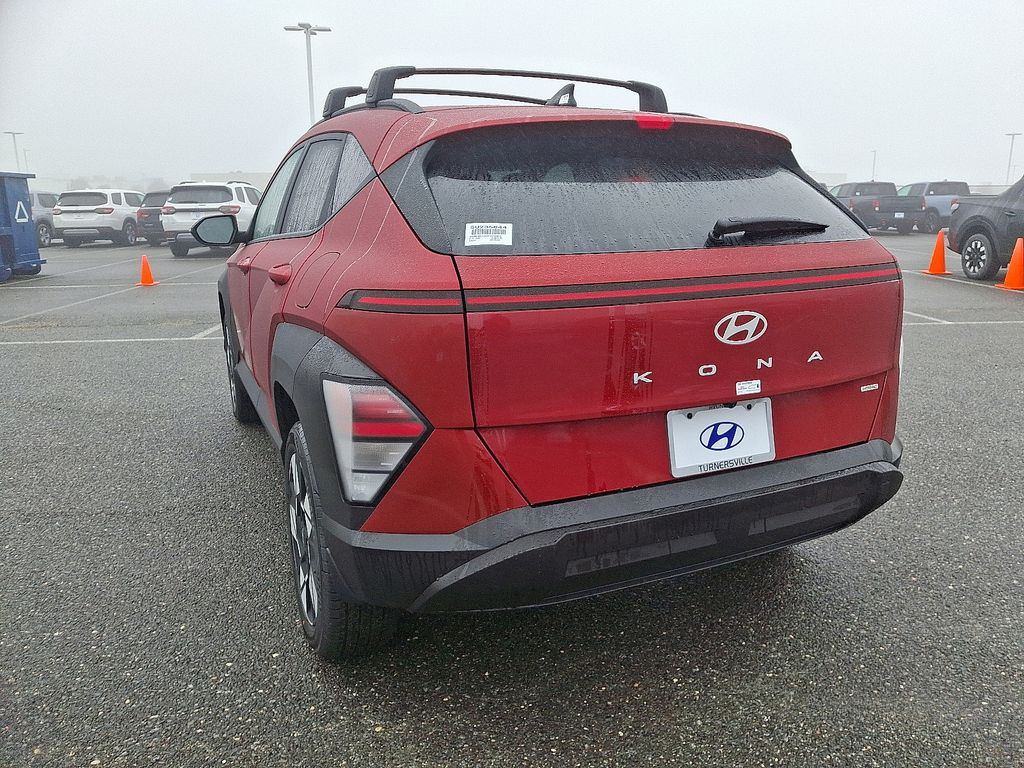 2025 Hyundai Kona SEL 3