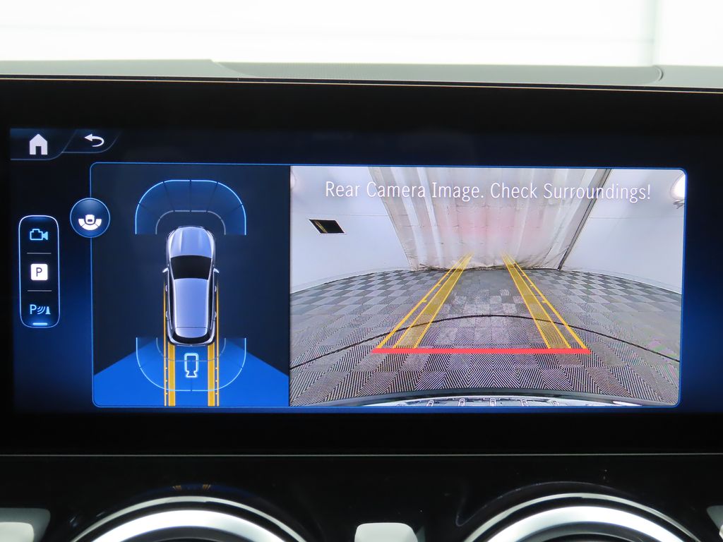 Thumbnail: 2025 Mercedes-Benz GLA - 15