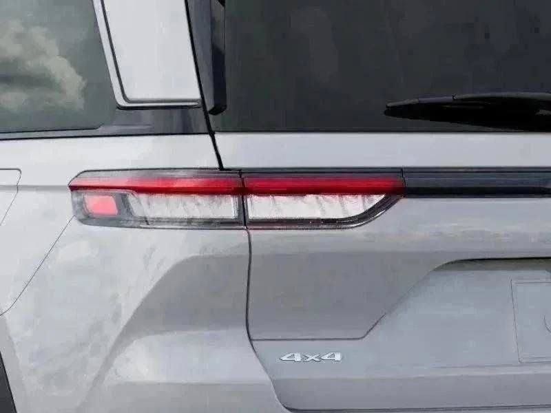 New 2026 Jeep Grand Cherokee SUV
