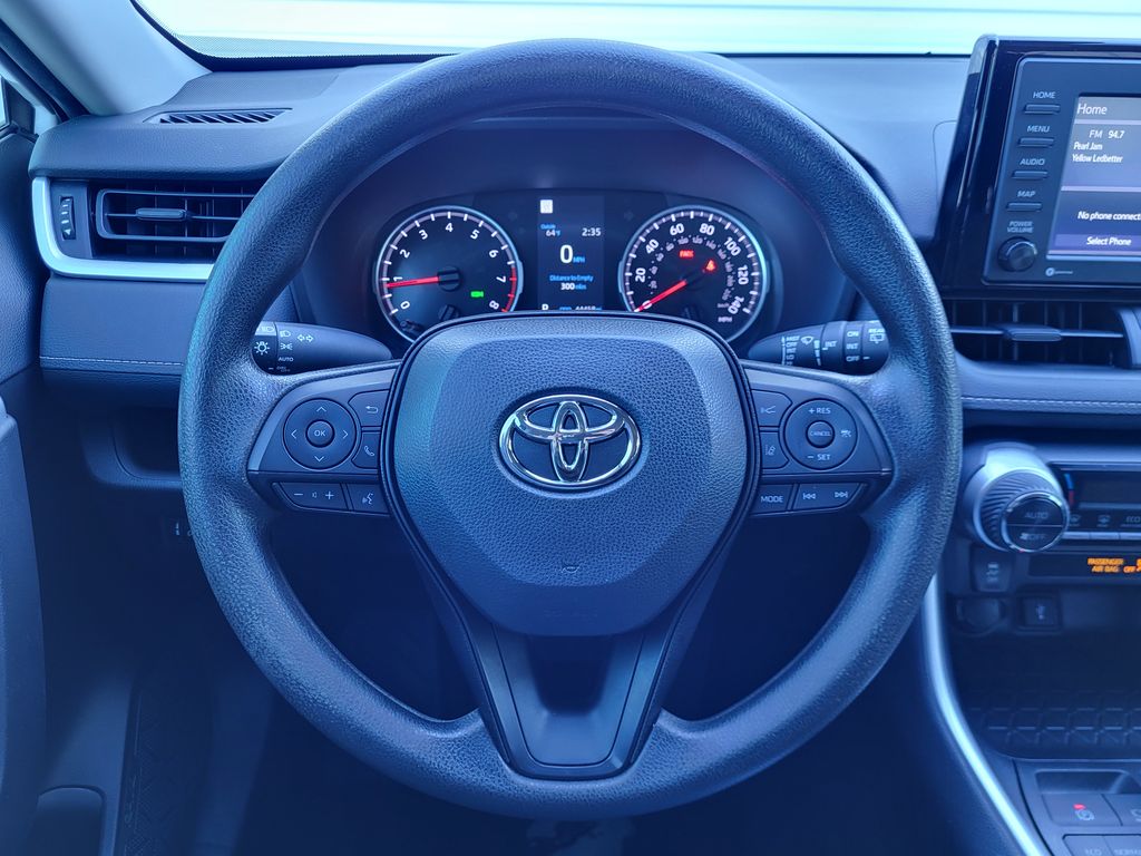 2022 Toyota RAV4 XLE 15