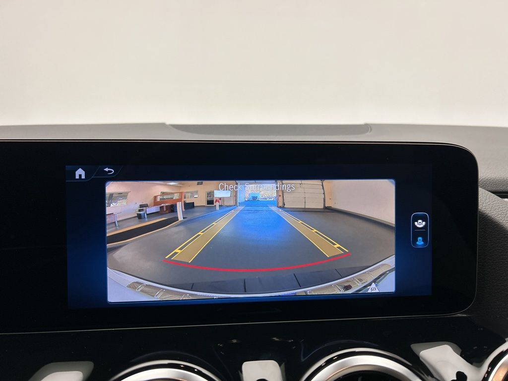 Thumbnail: 2026 Mercedes-Benz GLA - 18