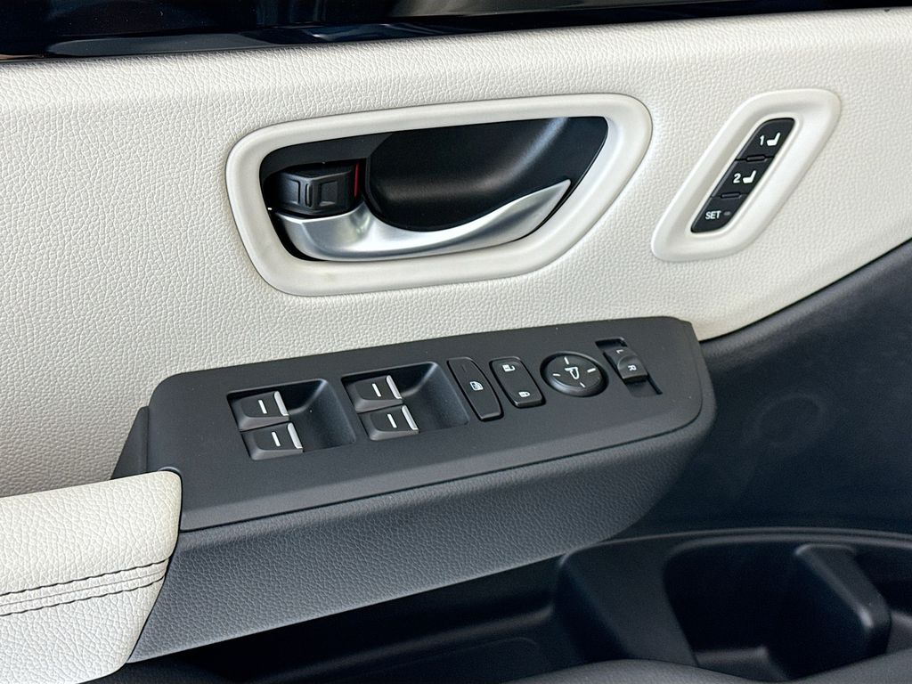 Thumbnail: 2026 Honda Pilot - 24
