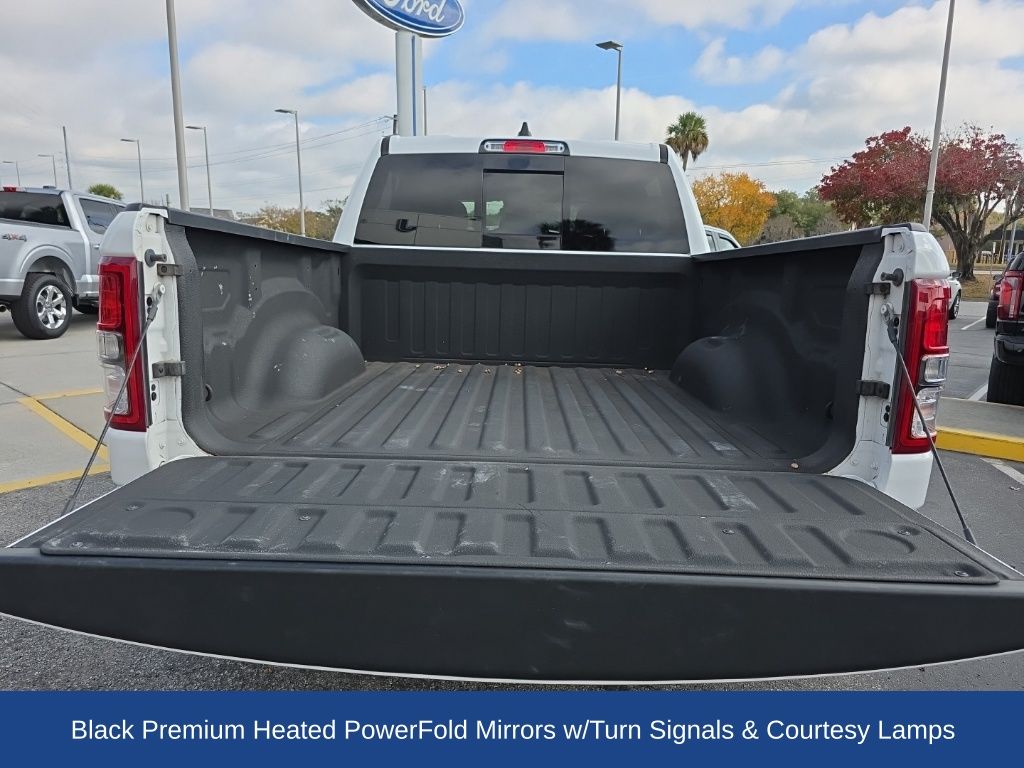 2022 Ram 1500 Big Horn Crew Cab 4x2 5'7" Box