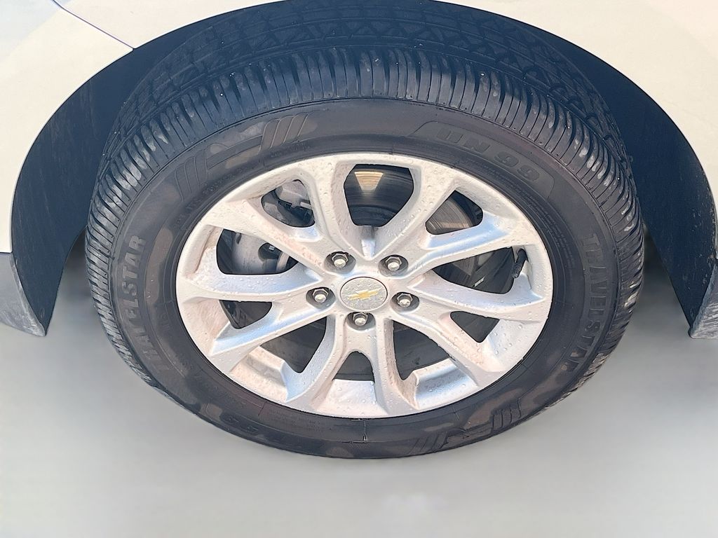 Used 2020 Silver Chevrolet LT image 30