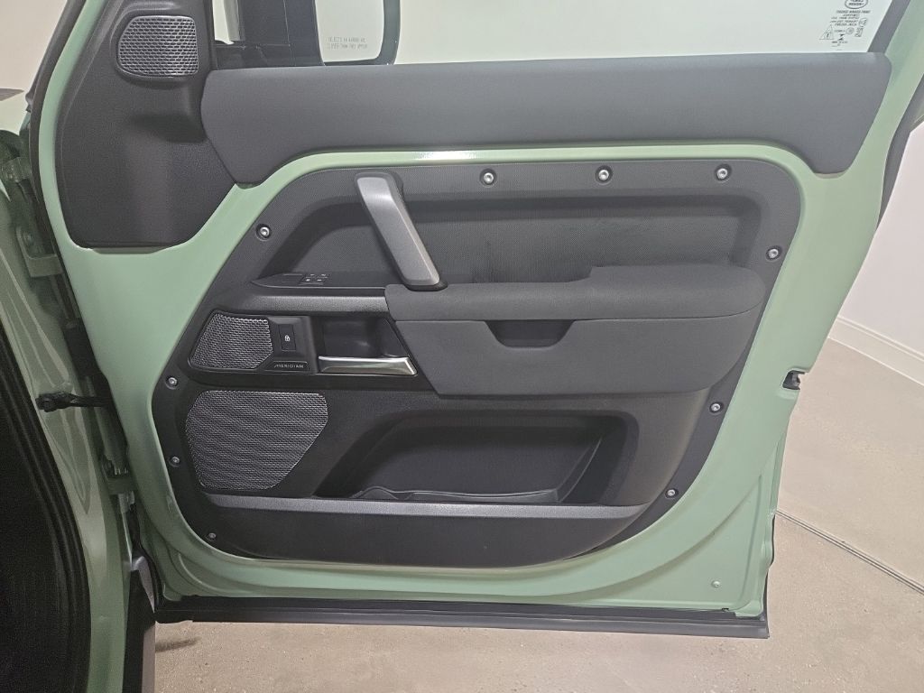 Certified Used 2023  Land Rover 75th Edition image 26