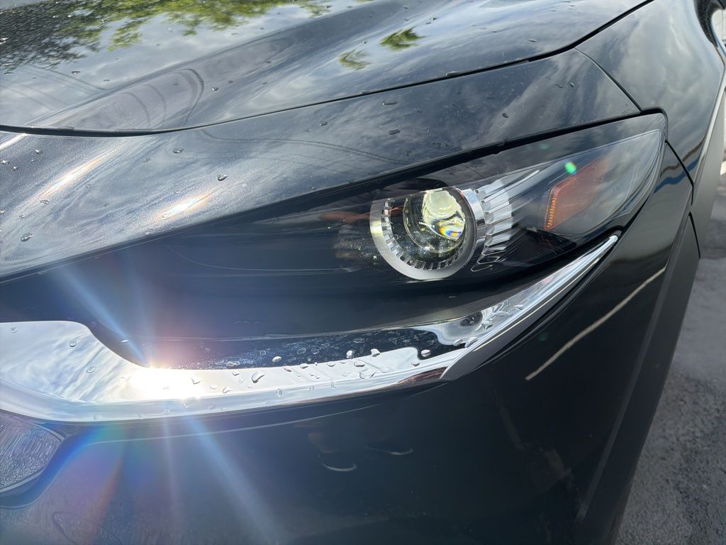 Thumbnail: 2023 Mazda CX-30 - 9