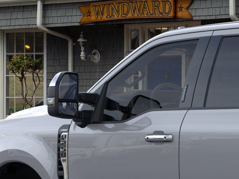 New 2025 White Ford Lariat image 20