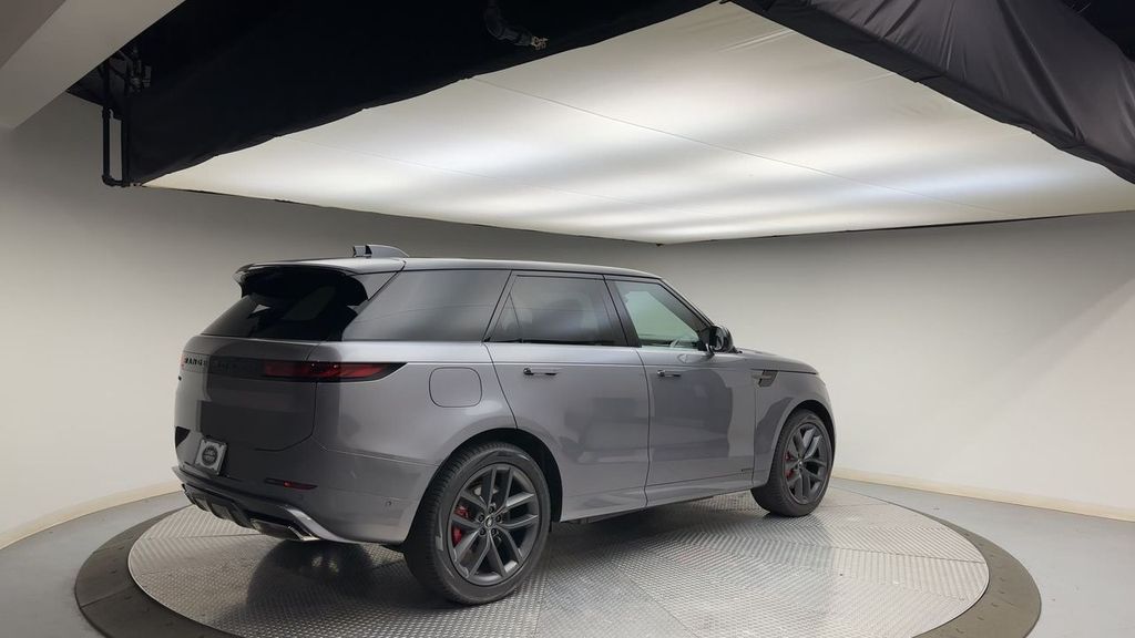 2025 Land Rover Range Rover Sport Autobiography 8