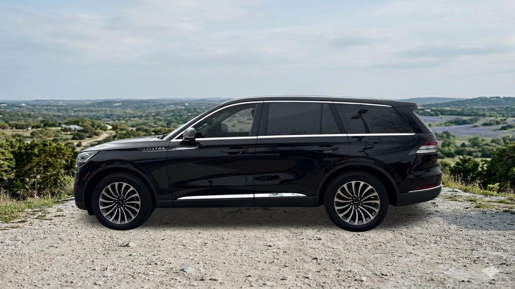 Used Car 2022 Lincoln Aviator  Reserve For Sale Under $40,000 In Austin, Texas