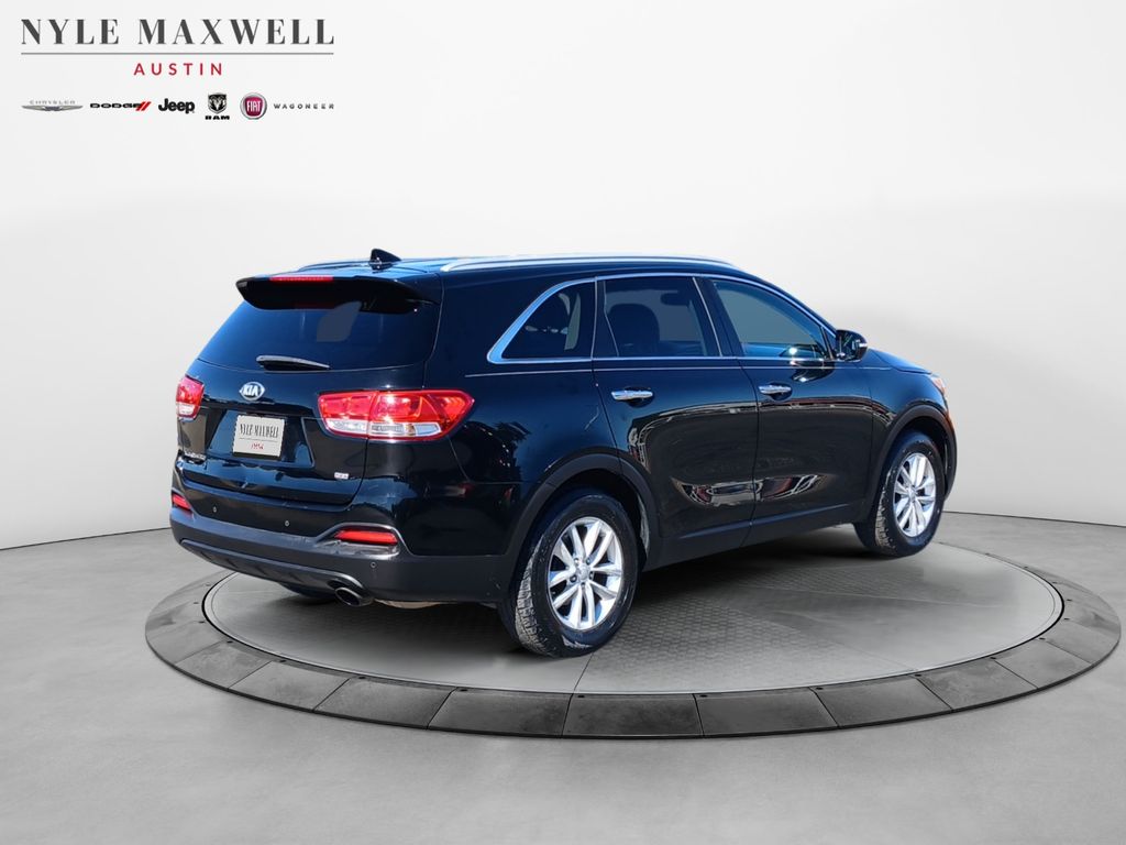 Used Car 2017 Kia Sorento  Lx For Sale Under $12,000 In Austin, Texas