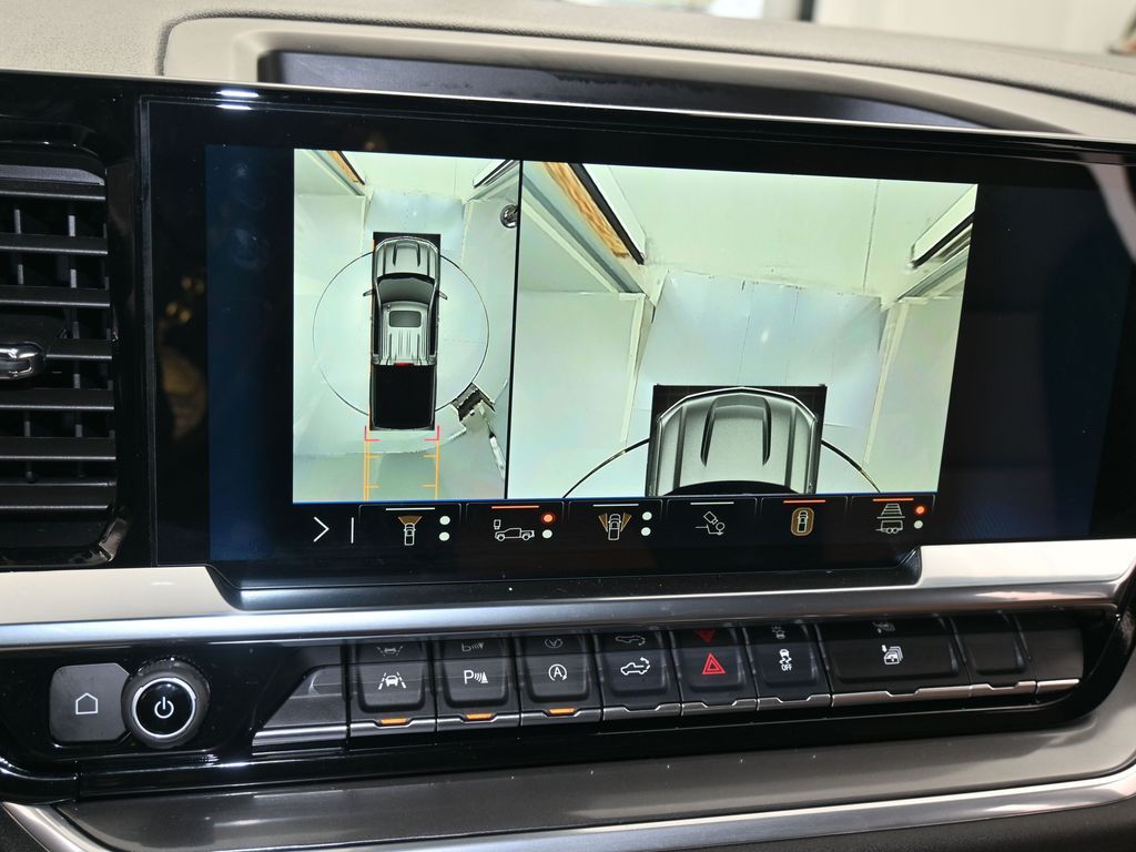 Used 2025 Black Chevrolet High Country image 22