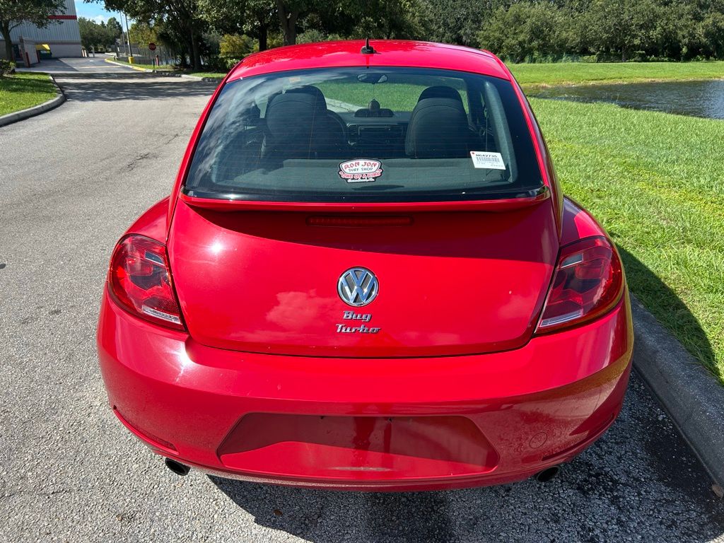 Thumbnail: 2012 Volkswagen Beetle - 4