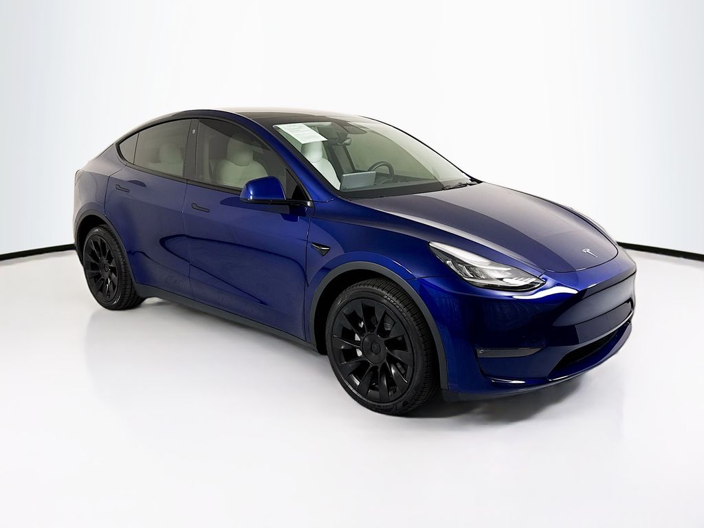 Thumbnail: 2022 Tesla Model Y - 3