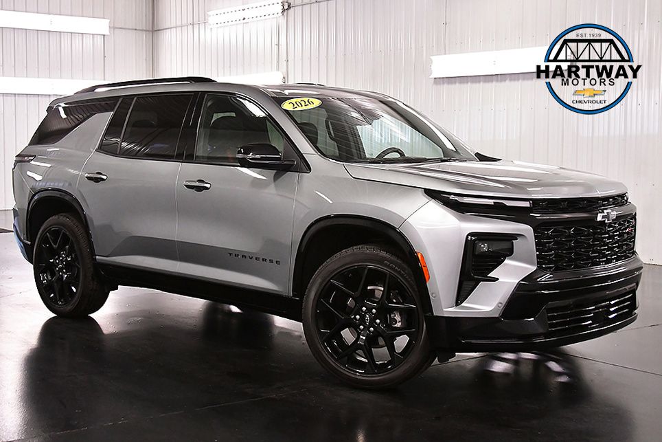 Sterling Gray Metallic 2025 Chevrolet Traverse SUV / Crossover Four-Wheel Drive 8-Speed Automatic