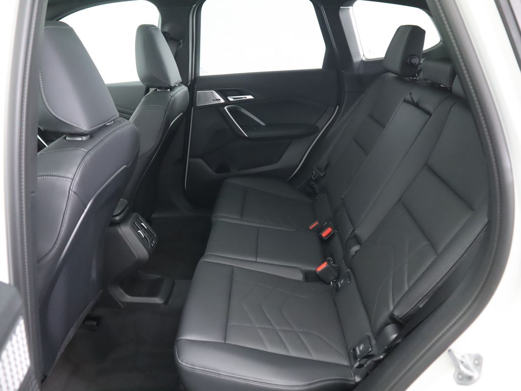 Thumbnail: 2025 BMW X1 - 22