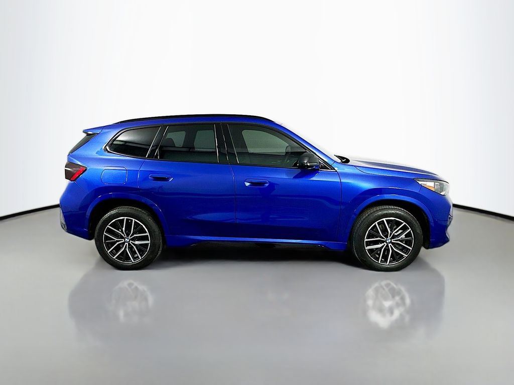 2023 BMW X1 xDrive28i 4