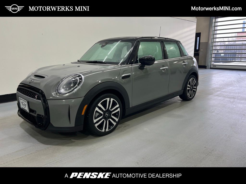 2022 MINI Cooper S -
                Golden Valley, MN