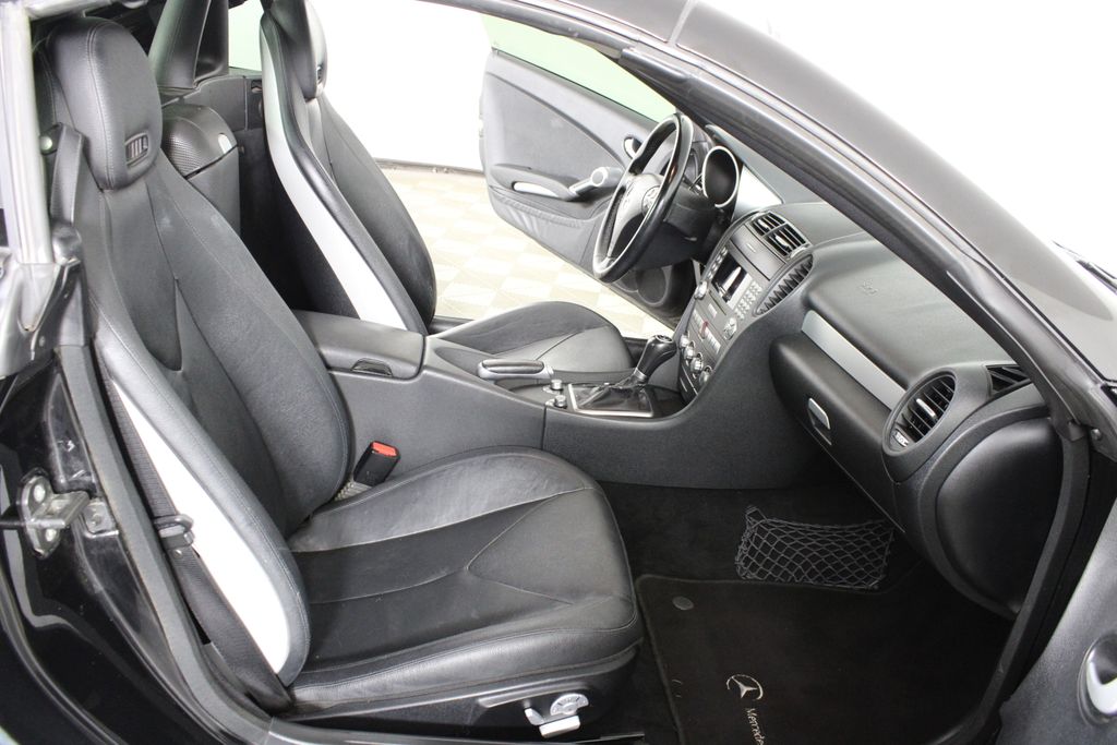 Used 2006 Mercedes-Benz SLK for sale in 