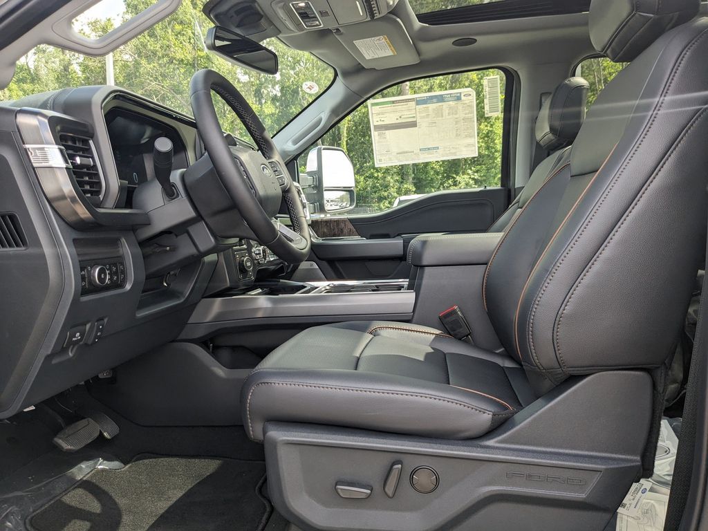 2025 Ford F-250 Super Duty Lariat