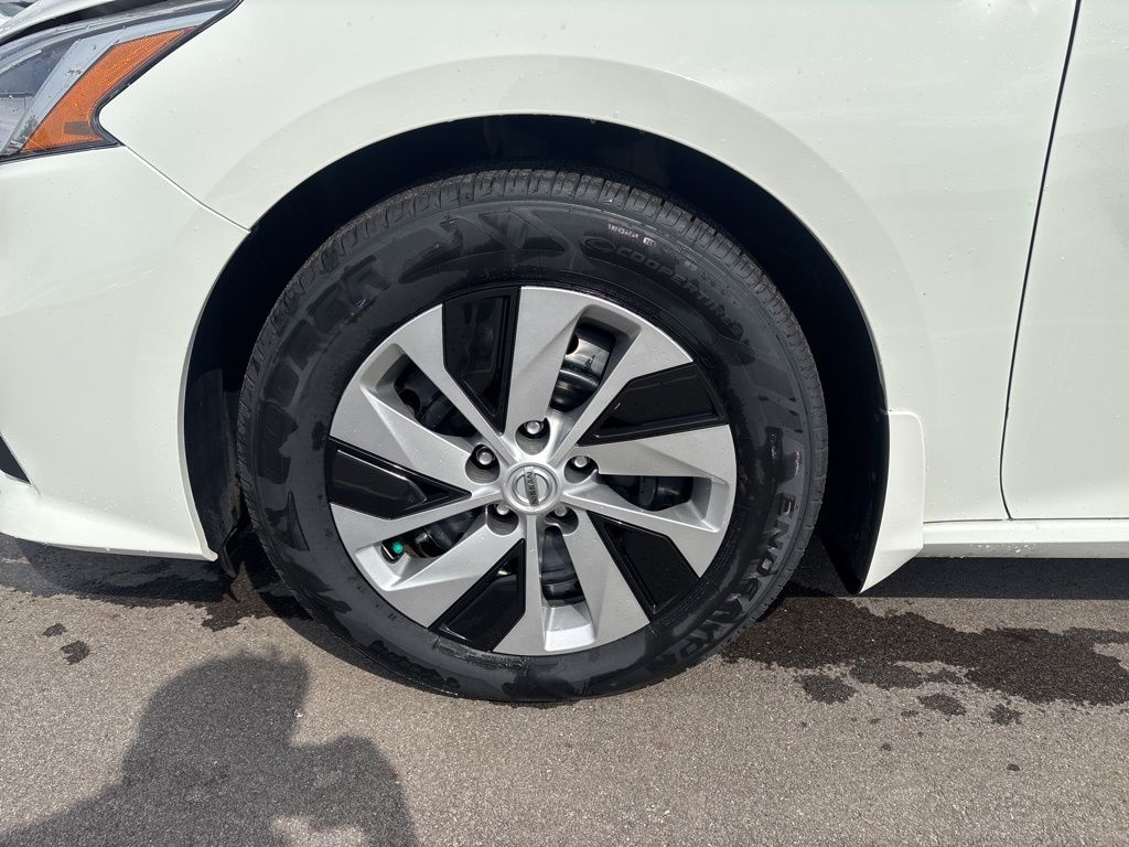 Used 2020 Nissan Altima Sedan