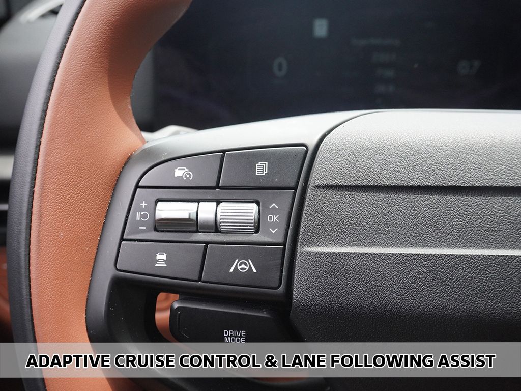 Used 2026 Gray Kia X-Line image 6