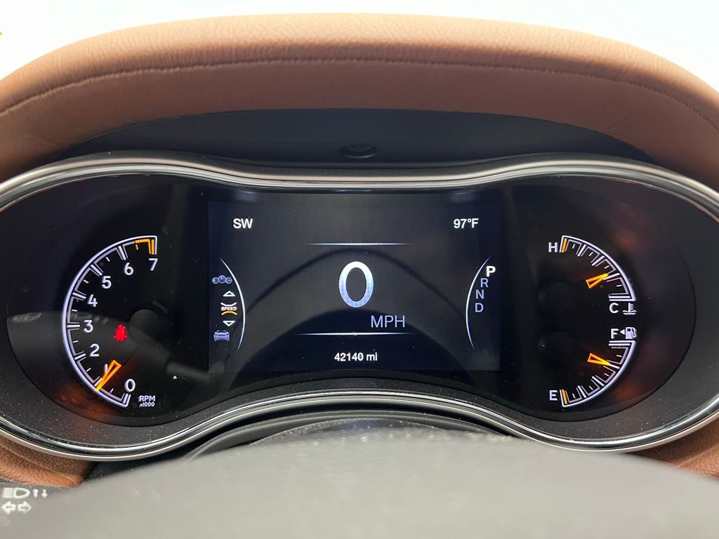 2021 Jeep Grand Cherokee Summit 16