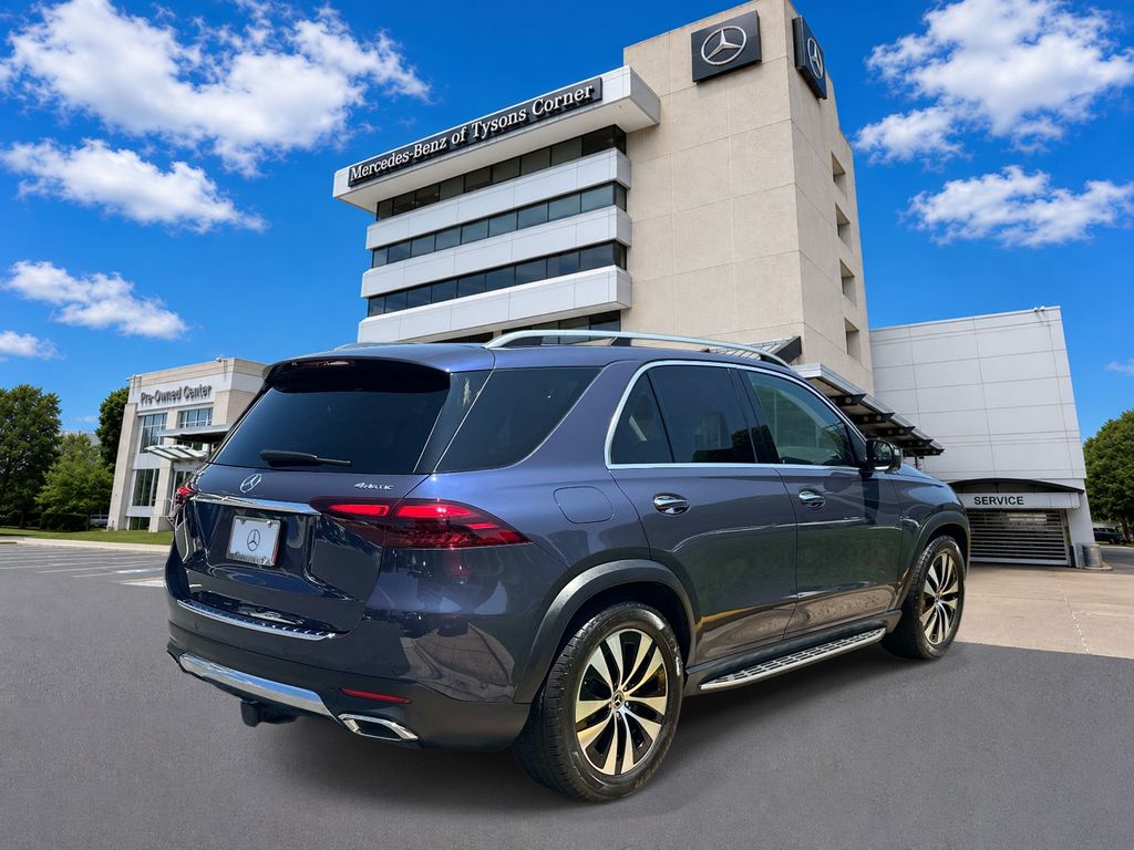 Thumbnail: 2026 Mercedes-Benz GLE - 5