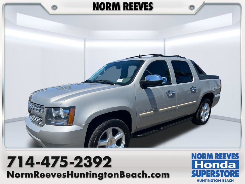 2008 Chevrolet Avalanche LTZ RWD