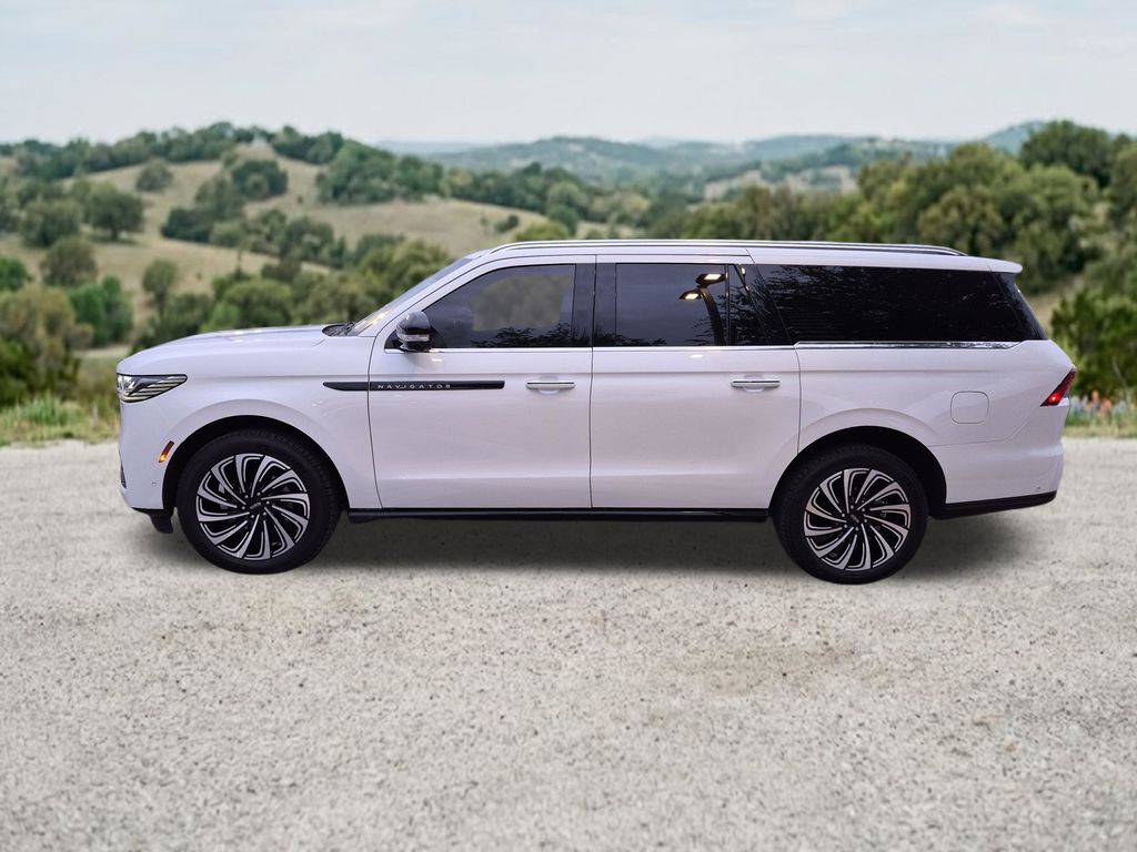 Used Car 2025 Lincoln Navigator L  Black Label For Sale Under $100,000 In Austin, Texas